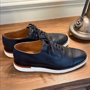 Allen Edmonds Carson Hybrid Lace Up Derby